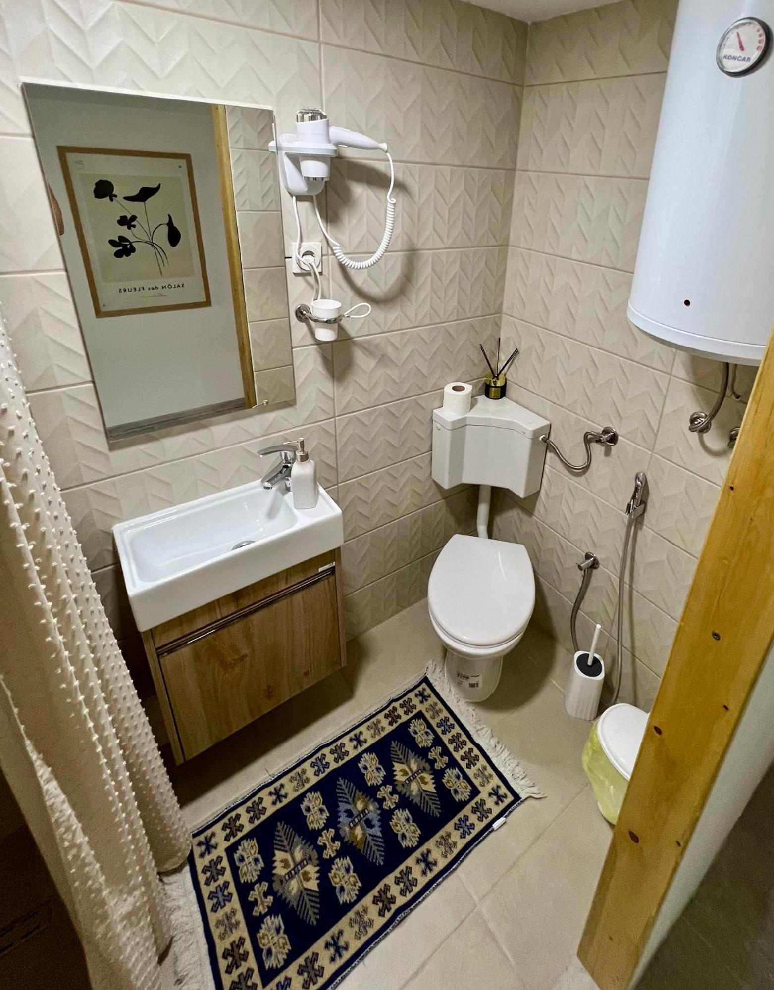 Anur Apartment Bihac Exterior photo